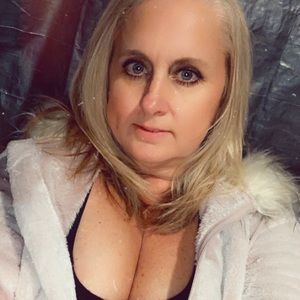 Meet your Posher, Cathy